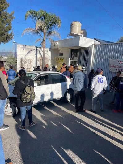 Foto: Cortesía Rechazan nombramiento en Departamento de Educación Indígena; trabajadores toman SEPE