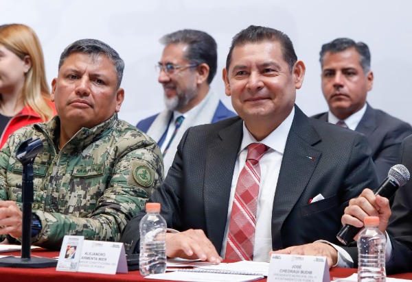 Foto: Cortesía Gobierno de Puebla apoyará a migrantes deportados de Estados Unidos con vivienda y trabajo