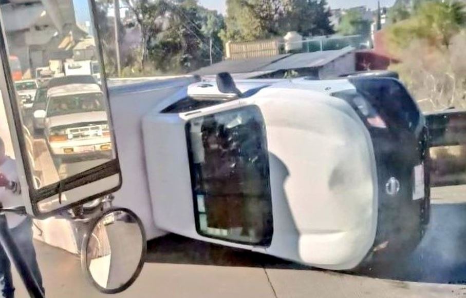 Foto: Cortesía Caos en la autopista México-Puebla: volcadura y choques complican el tránsito