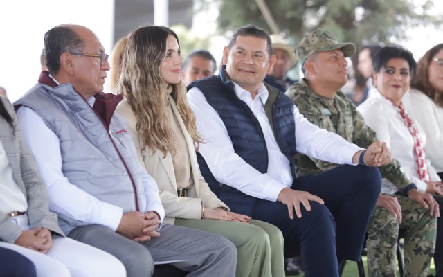 Foto: Cortesía Gobierno construirá puente con escaleras eléctricas para el CCU