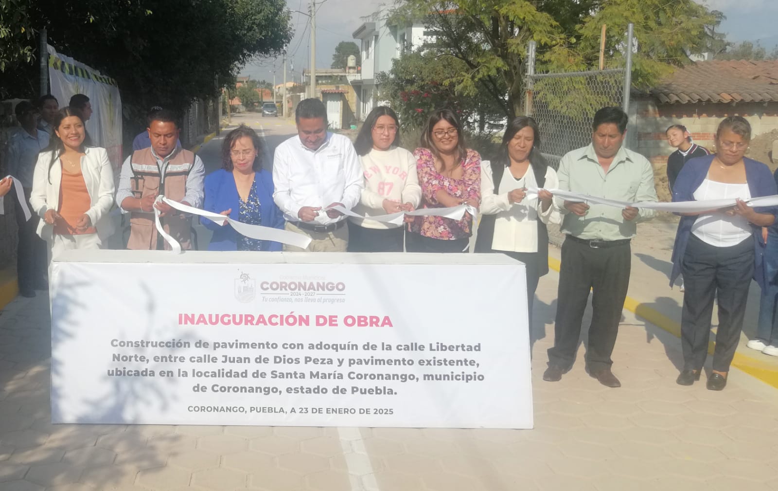 inauguran adoquinamiento coronango 6