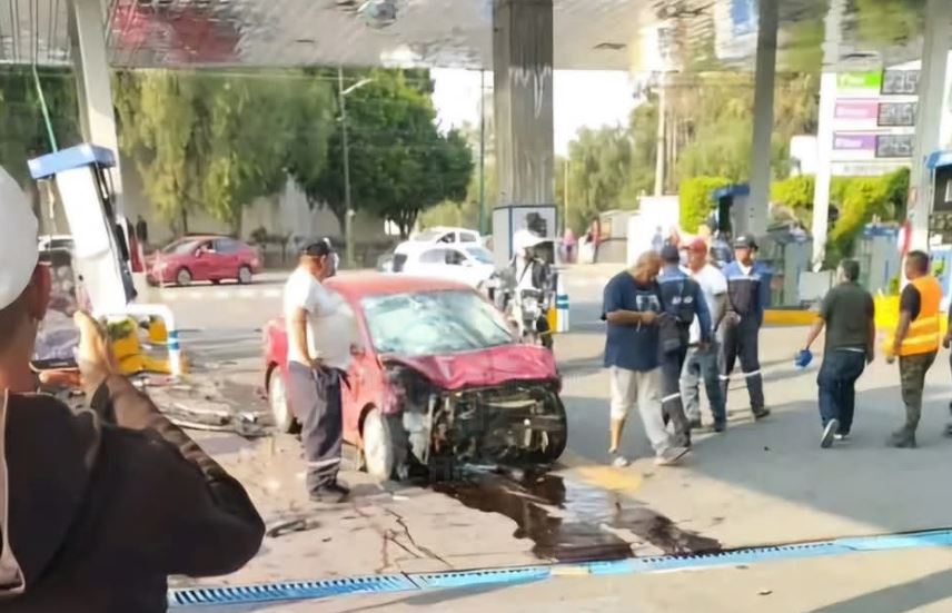 Foto: Cortesía Grave accidente en gasolinera de Cuautitlán Izcalli deja un muerto y tres heridos