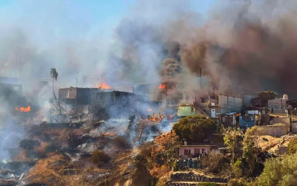 Foto: Cortesía Tijuana declara estado de alarma por la condición Santa Ana: incendios, evacuaciones y afectaciones