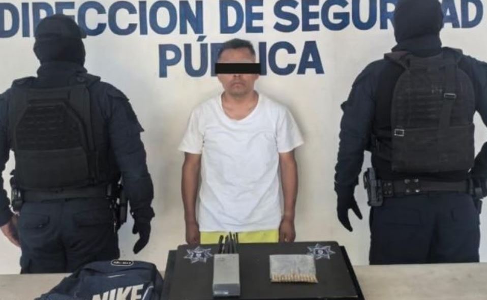 Foto: Cortesía Detienen a sujeto por portación de armas e inhibidor de señal en Tehuacán