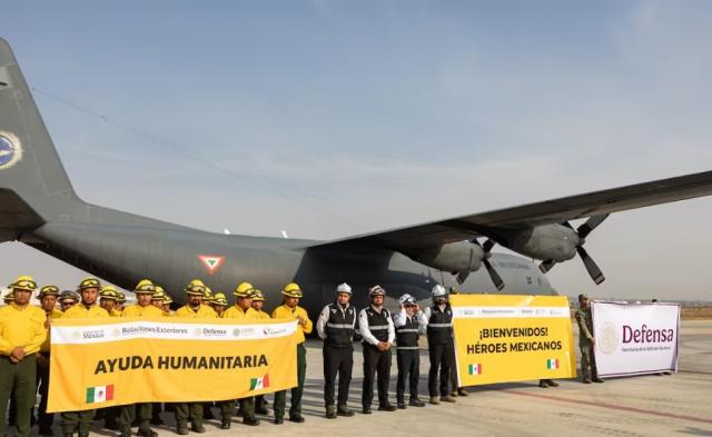 Foto: Cortesía Delegación mexicana vuelve tras combatir incendios en California