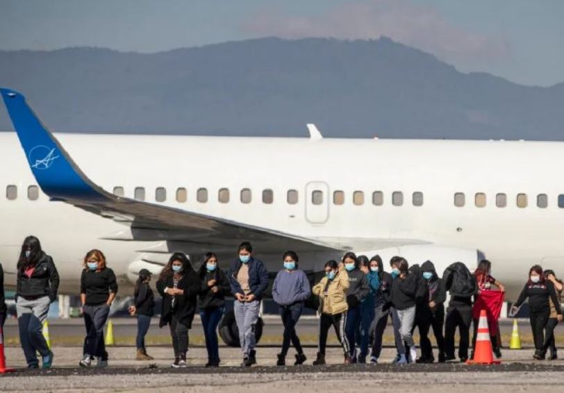 Foto: Cortesía México recibe a 4 mil deportados con respeto y programa "México te abraza"