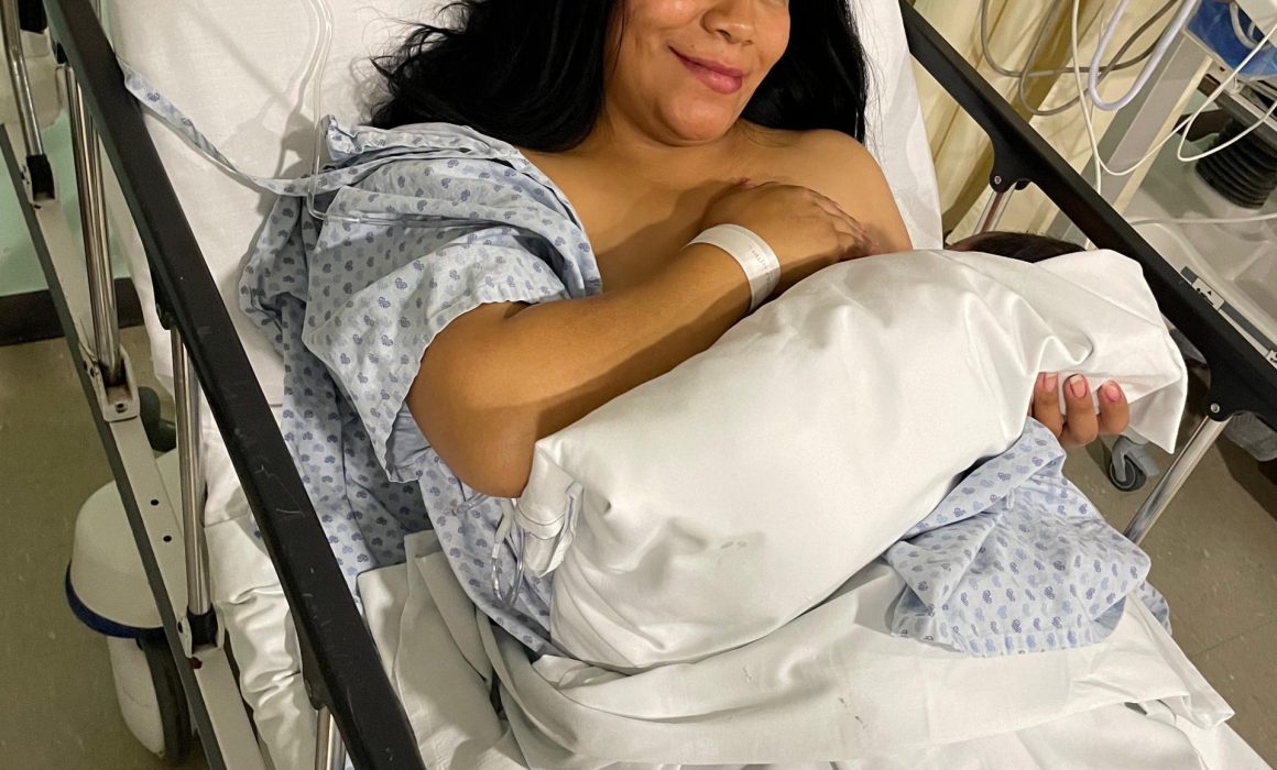 Por: Cortesía ¡El primer bebé de 2025 nació en Tlaxcala en un parto natural exitoso!