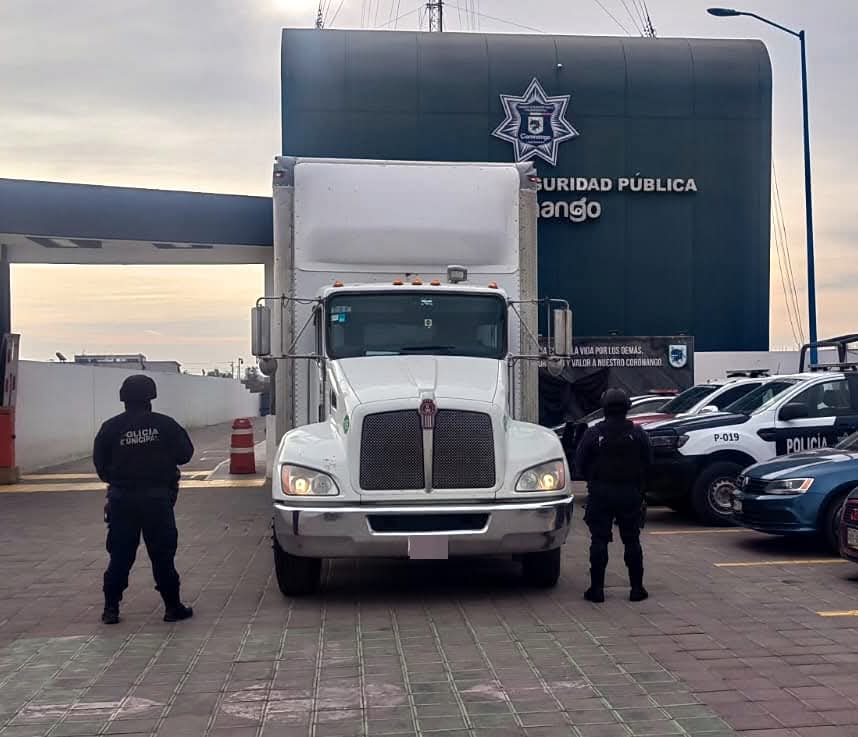 Comunicado oficial Policía de Coronango auxilió a 2 personas que sufrieron un robo en Xoxtla