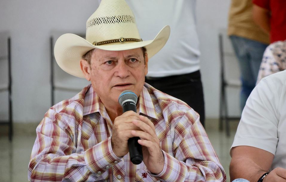 Foto: Cortesía Diputado Wilmer Monforte lanza becas para universitarios en Yucatán