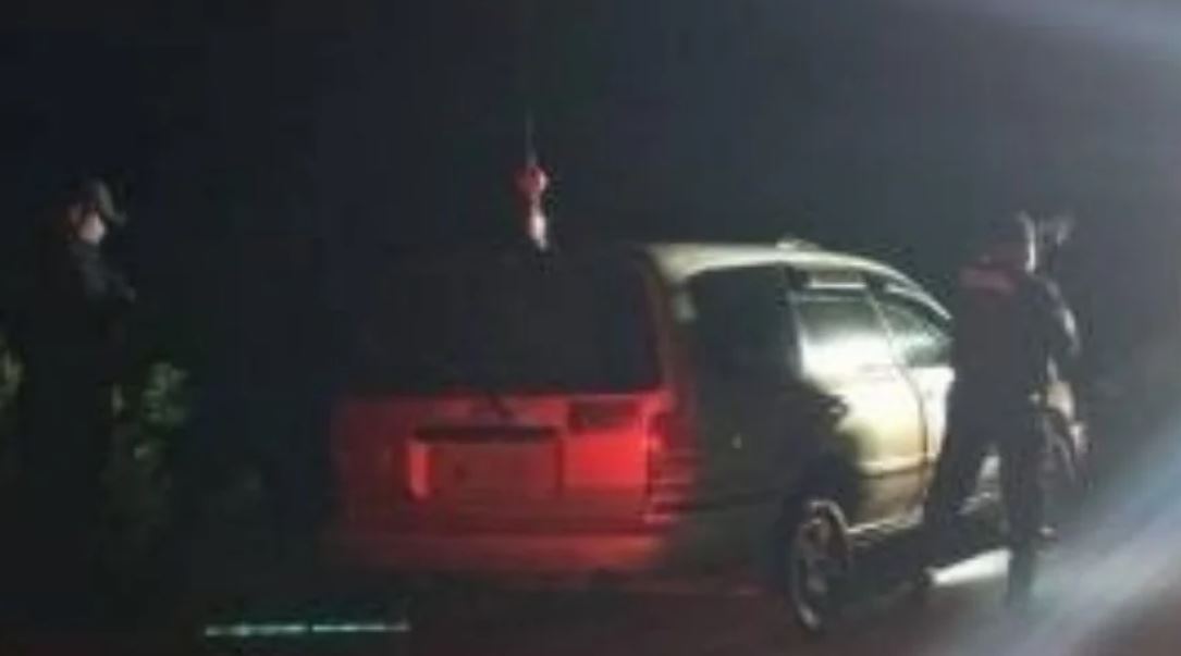 Foto: Cortesía Hallan cuatro cuerpos con impactos de bala en una camioneta en Puebla