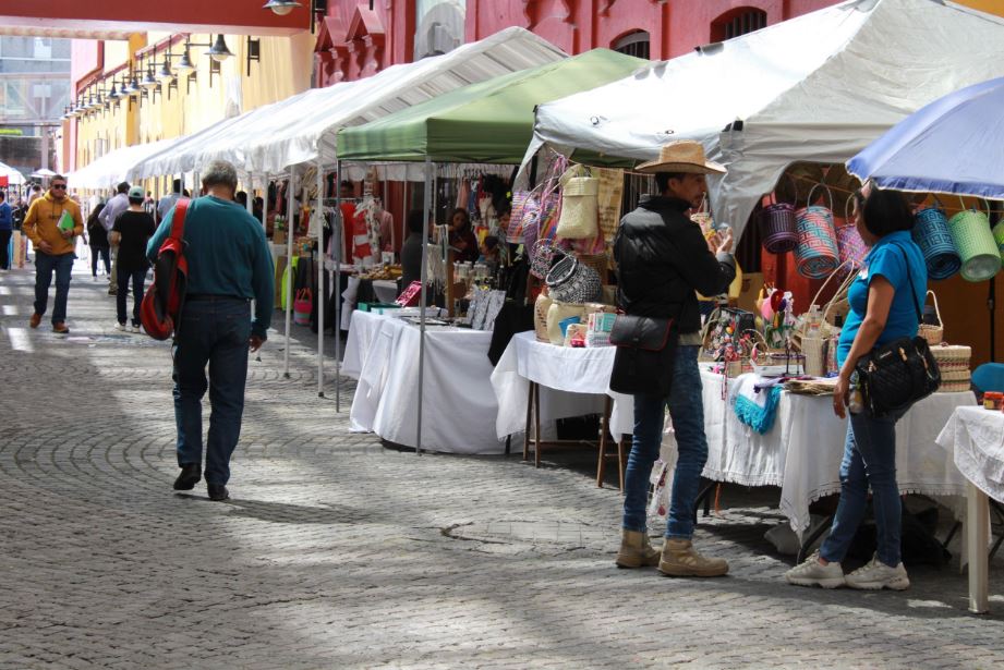 Foto: Cortesía Mercadito de San Valentín: apoyo a emprendedores poblanos