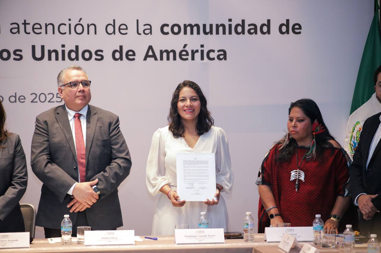 Por: Cortesía Lula Pineda Firman convenio en San Andrés Cholula para apoyar a migrantes poblanos en EE.UU.