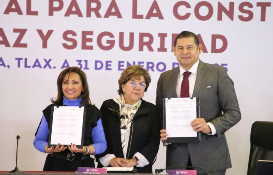 Foto: Cortesía Gobernadores de Tlaxcala y Puebla firman convenio para fortalecer la seguridad