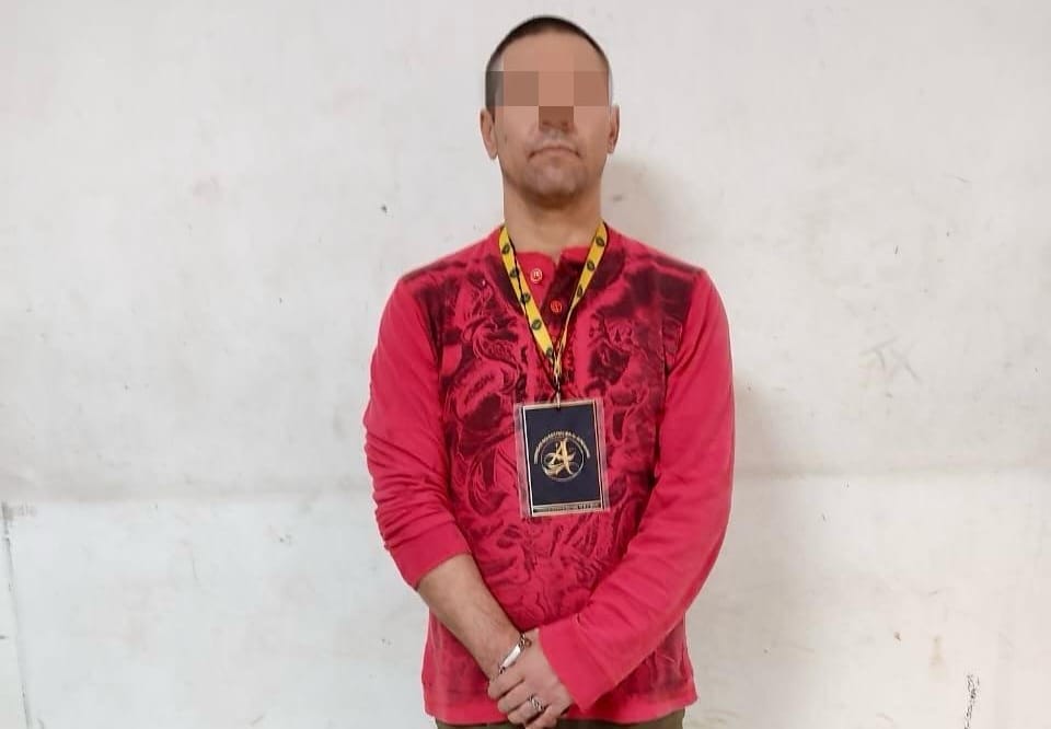 detenidos por violentar en la w2 4