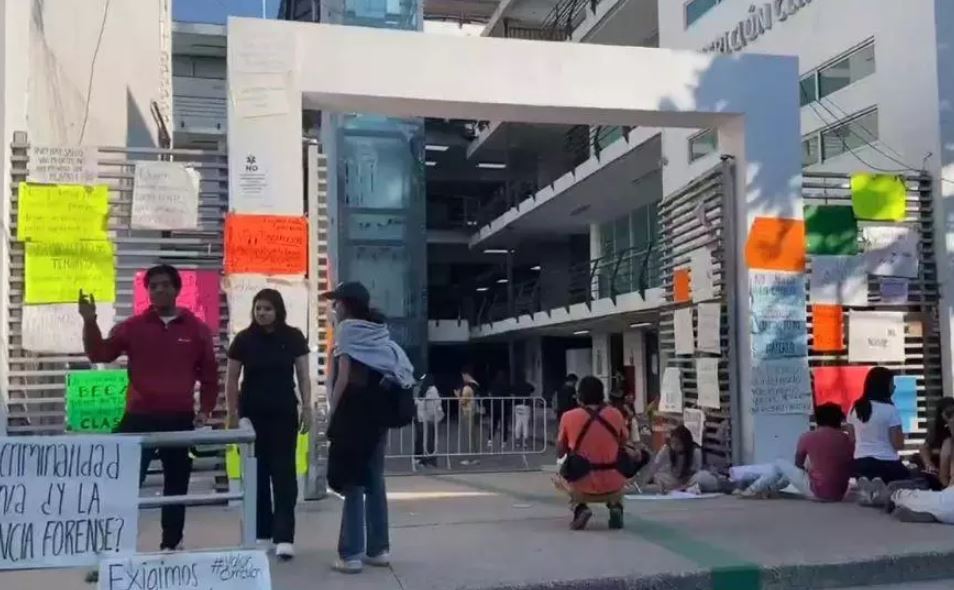 Foto: Cortesía Facultad de Medicina de la BUAP levanta paro tras cinco días de movilización