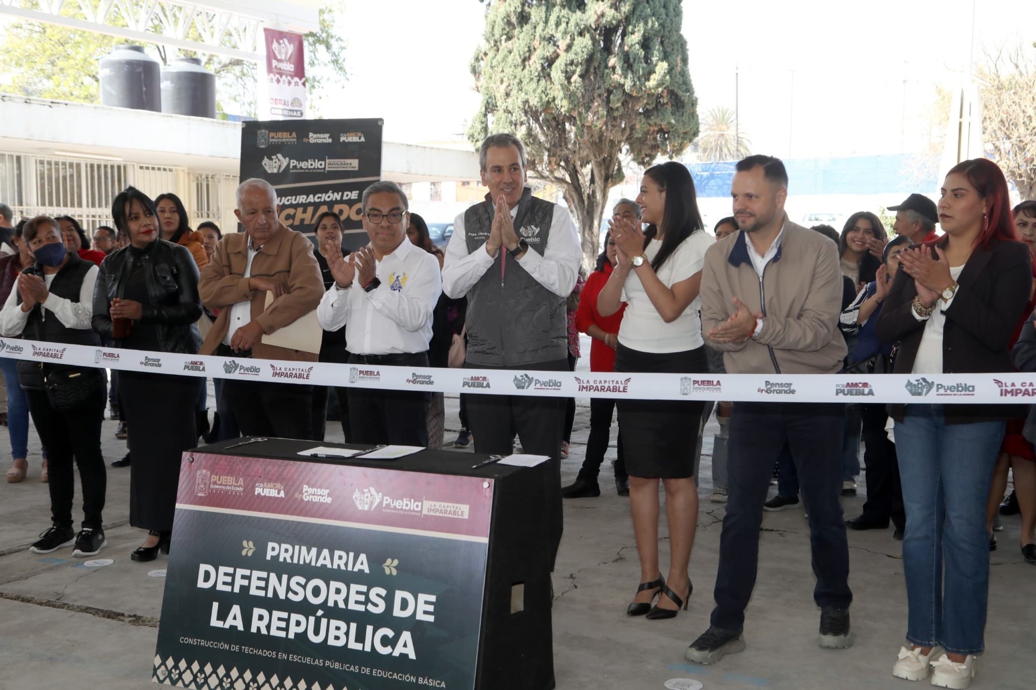 Foto: Cortesía Inauguran techado escolar en primarias y secundarias de Puebla