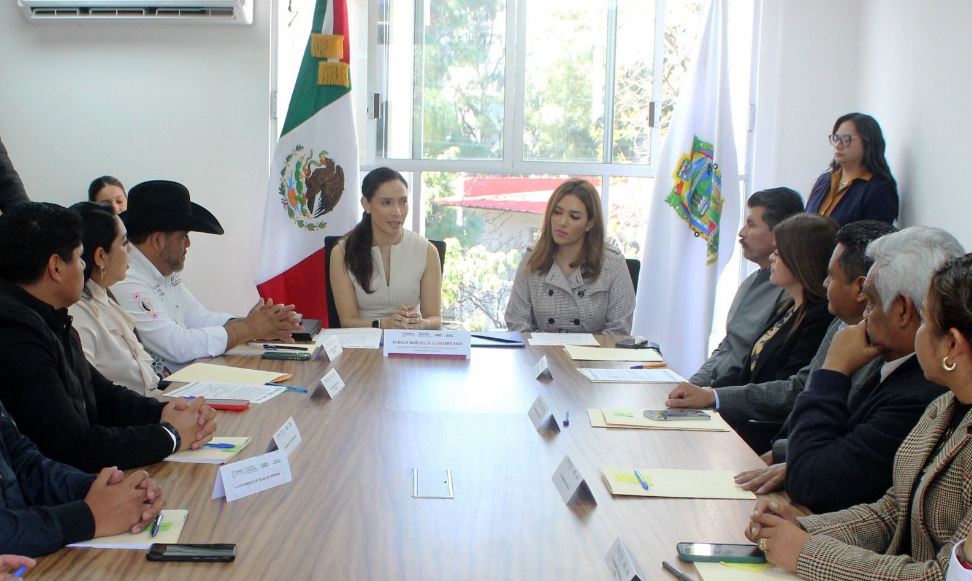 Foto: Cortesía Rebeca Bañuelos destaca colaboración para erradicar maltrato animal
