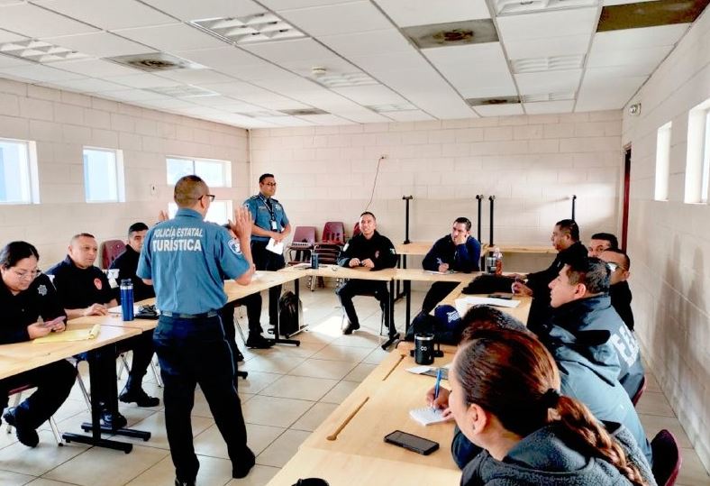 Foto: Cortesía Capacitan a instructores de Baja California en seguridad turística