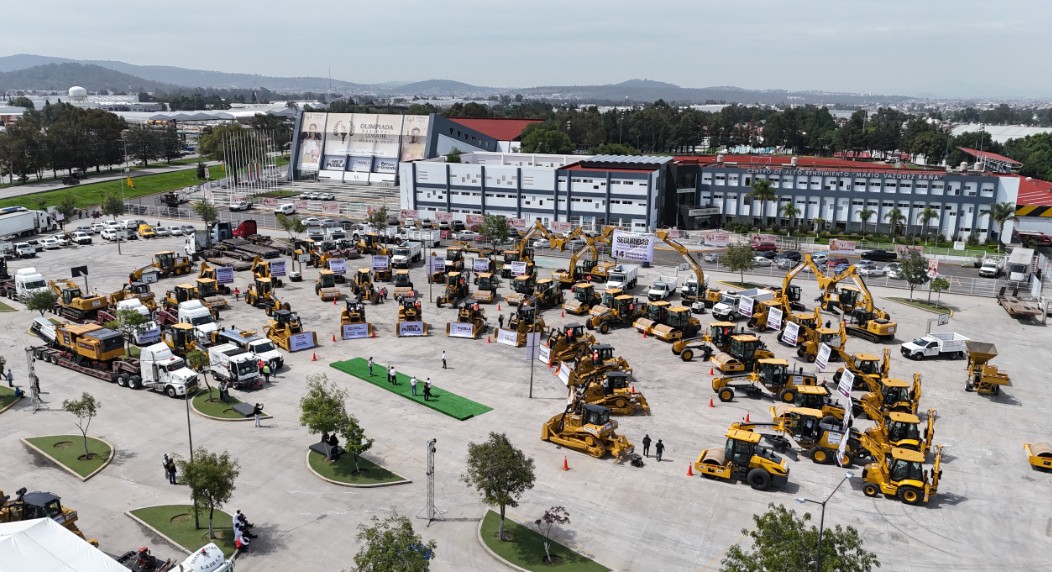 Foto: Cortesía Entregan 14 módulos de maquinaria para fortalecer la infraestructura