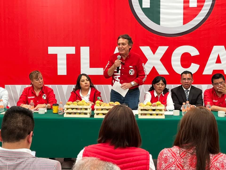 PRI Tlaxcala se dice fortalecido al 2027: destapan a Anabell Ávalos y Enrique Padilla