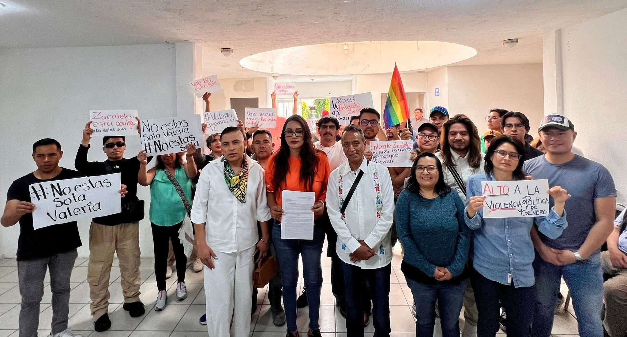 Foto: Especial En desacuerdo paterfamilias de Zacatelco, acusan a Valeria Lorety por corrupción de menores