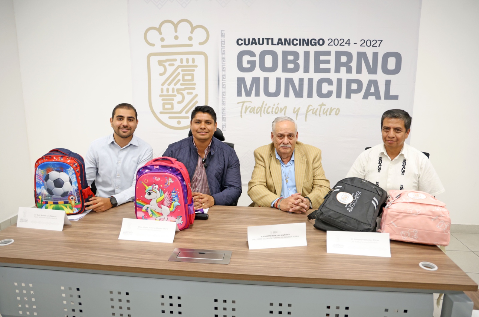 Anuncia Omar Muñoz programa “Escuela Segura” 