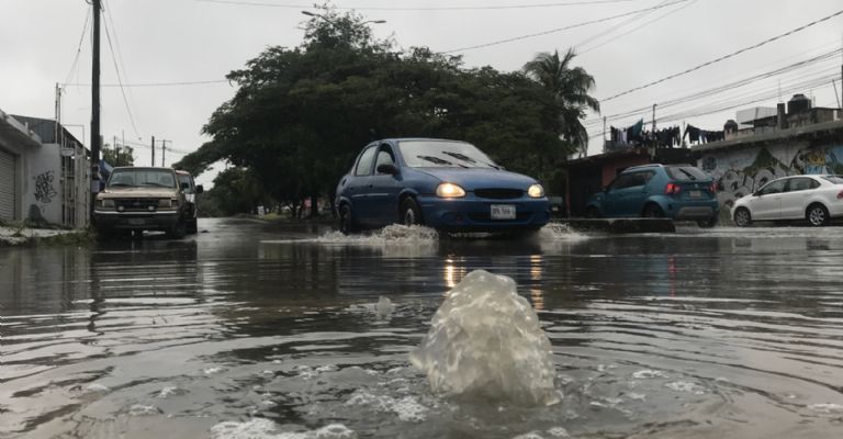 Prevén fuertes lluvias en Puebla este lunes; autoridades emiten recomendaciones de seguridad