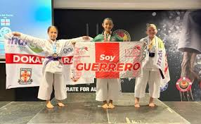 Harumi Sánchez, karateca de 12 años, conquista oro en Mundial de Karate Do