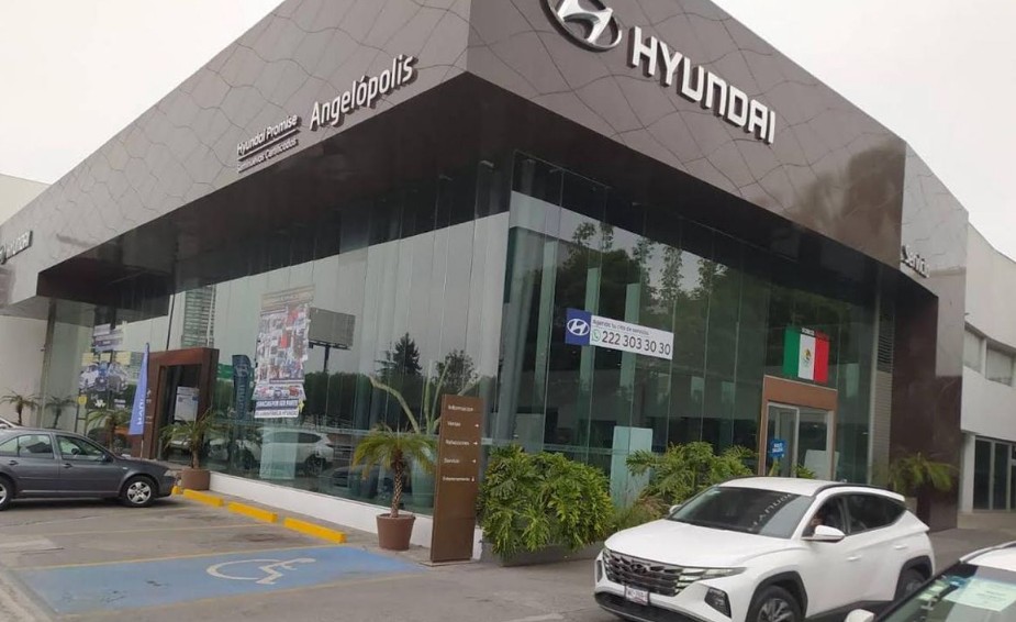 Robo en agencia Hyundai Angelópolis deja pérdidas no cuantificadas