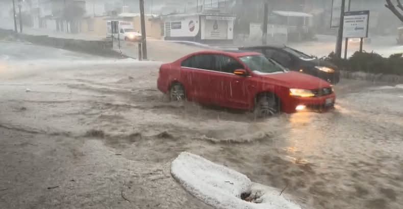 Activan protocolos de atención y operativos luego de intensa lluvia en Tlaxcala
