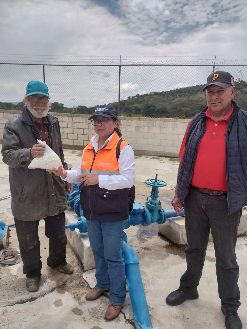 Xalcotan refuerza salud con jornadas de saneamiento y capacitación