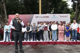 Foto: Cortesía Ayuntamiento de Puebla advierte: no habrá permisos ni tolerancia tras riña entre ambulantes en Hospital del Norte