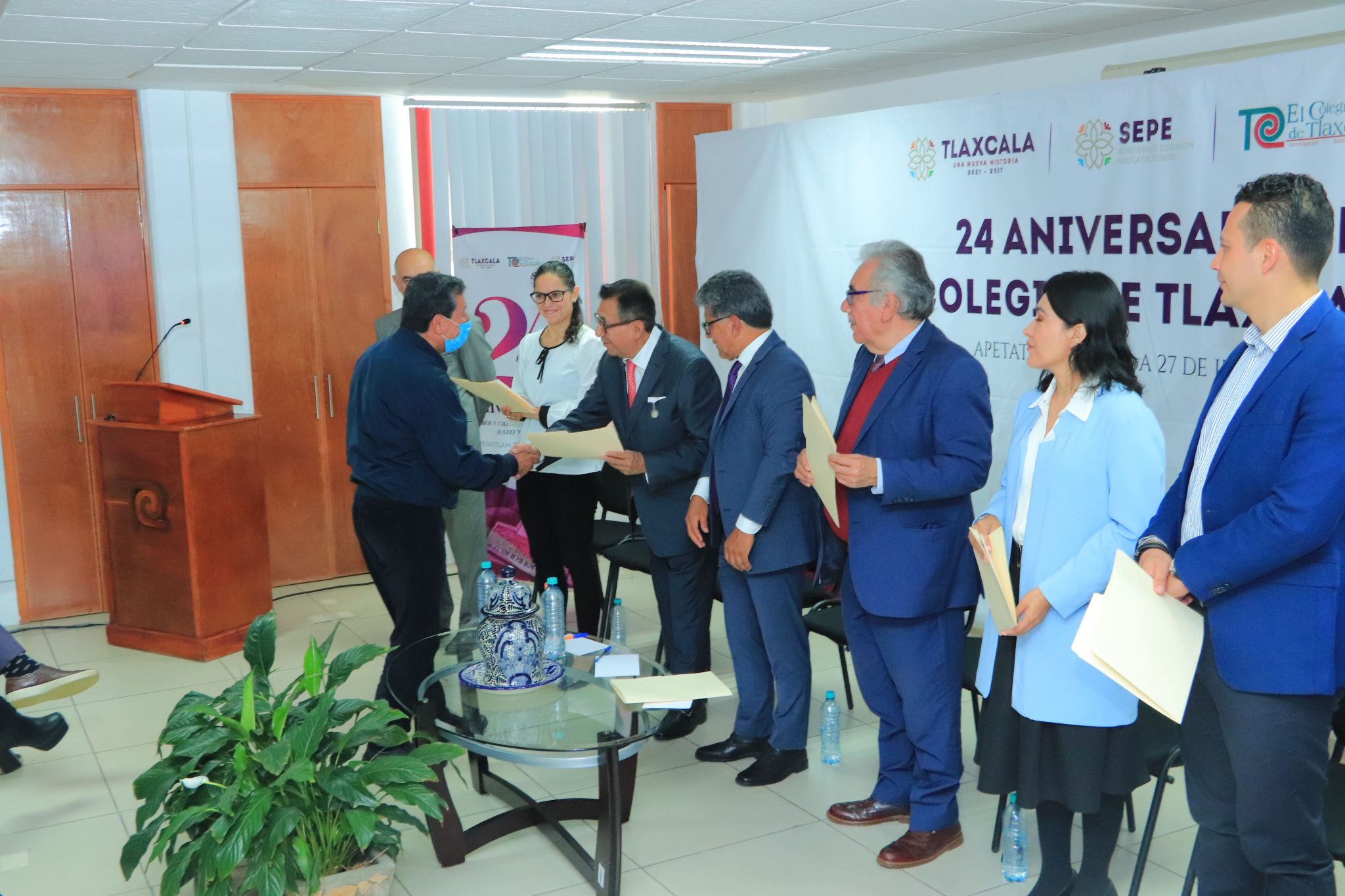 UATx fortalece la cooperación académica en el 24 aniversario del COLTLAX
