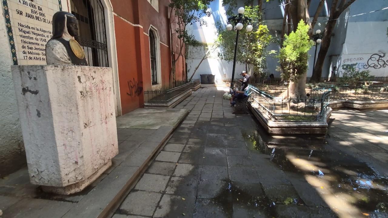 Intervienen plazuela “Sor Juana Inés de la Cruz” para recuperar espacio público en el Centro Histórico