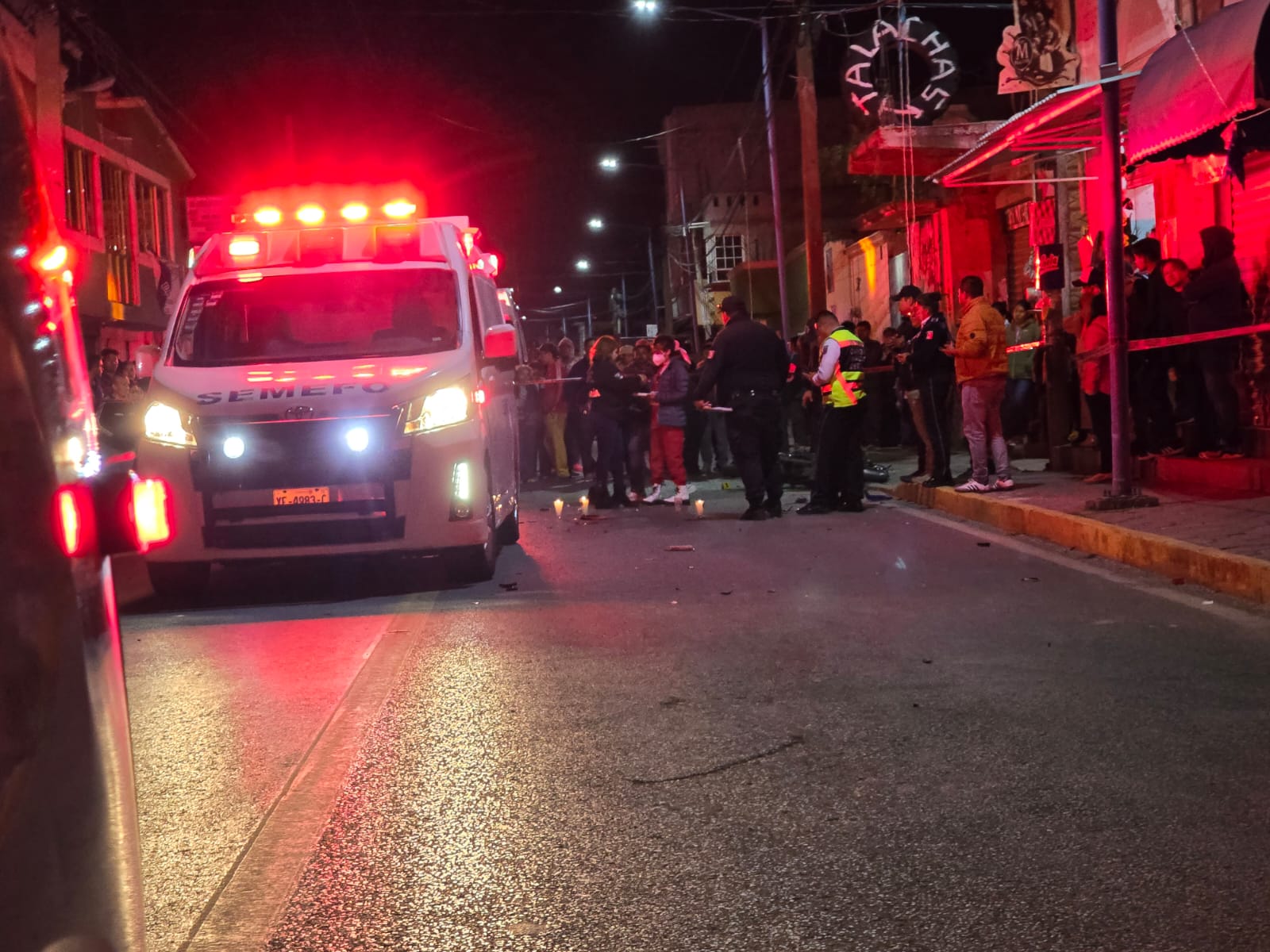 Foto: Cortesía Motociclista muere tras brutal choque contra unidad de transporte público y auto, en Nativitas