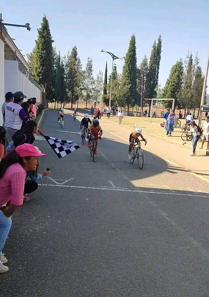 pequeño ciclista cocoyotla 4