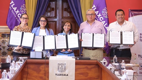 Tlaxcala impulsa “Escuelas Autosustentables” con agua pluvial y energía solar