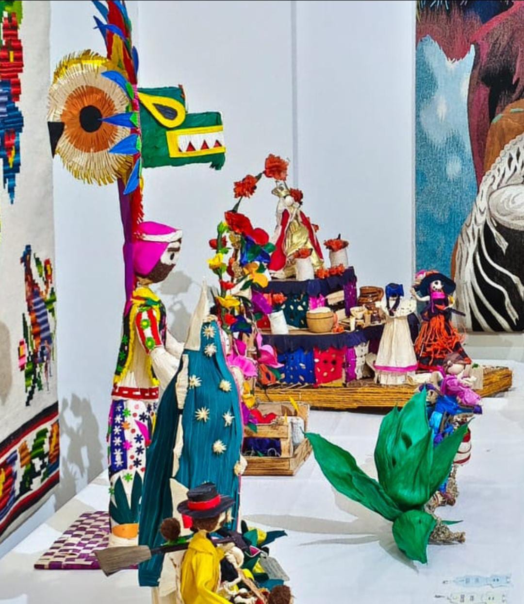 Premian a artesanos tlaxcaltecas por su arte en totomoxtle 2025