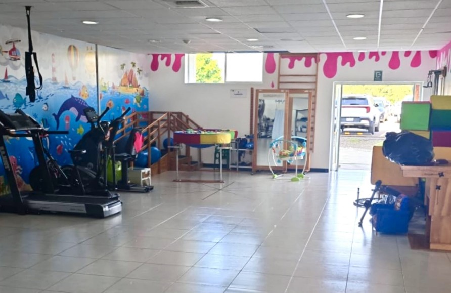 Foto: Cortesía Respuesta inmediata ante derrame de formol en hospital pediátrico