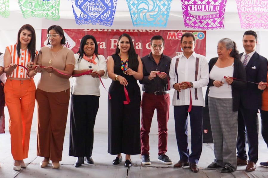 Comunicado oficial Tonantzin Fernández inaugura la Feria del Molote 2025 en San Pedro Cholula