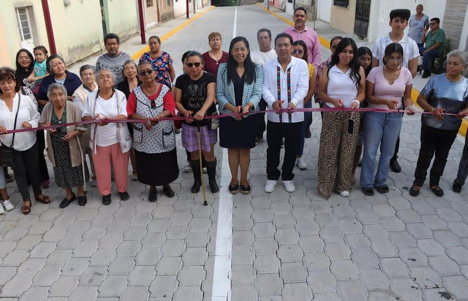 Foto: Cortesía Compromiso cumplido: pavimentación esperada en Metepec