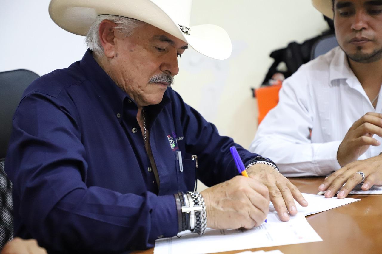 SIA y municipios de Tlaxcala agilizan guías de tránsito para ganaderos locales