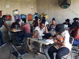 Foto: Cortesía Migrantes haitianos enseñan español para quedarse y trabajar en México