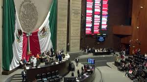 Oposición y oficialismo chocan tras eliminar Cofece e IFT en Diputados