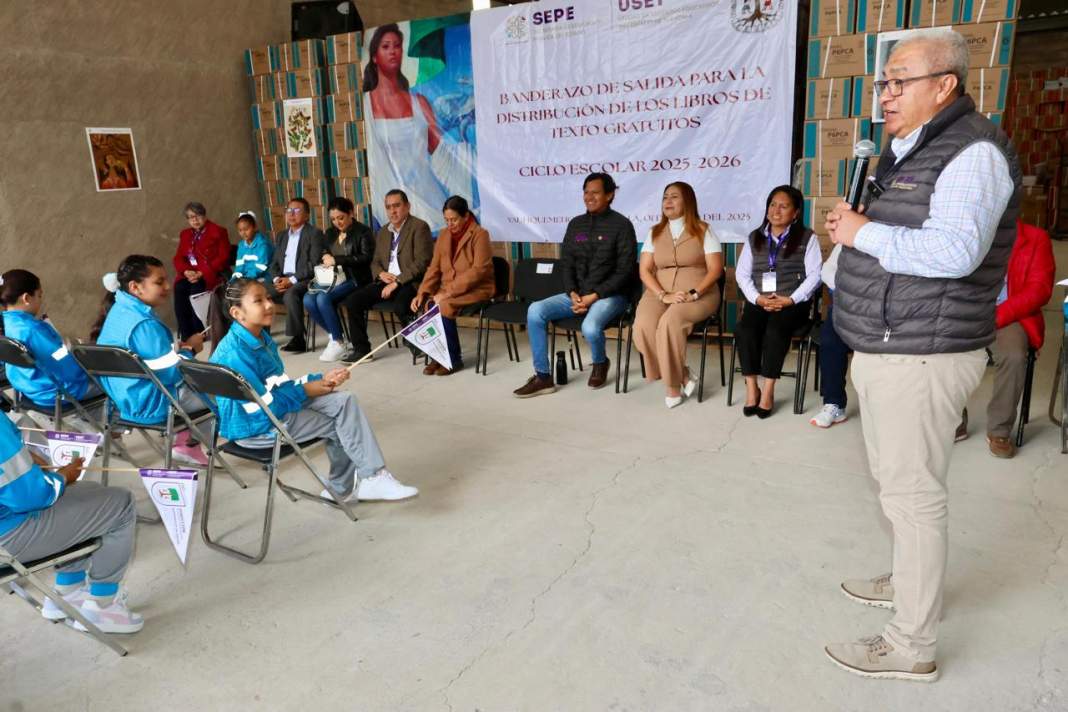 Tlaxcala inicia entrega de 911 mil libros gratuitos para ciclo escolar 2025-2026