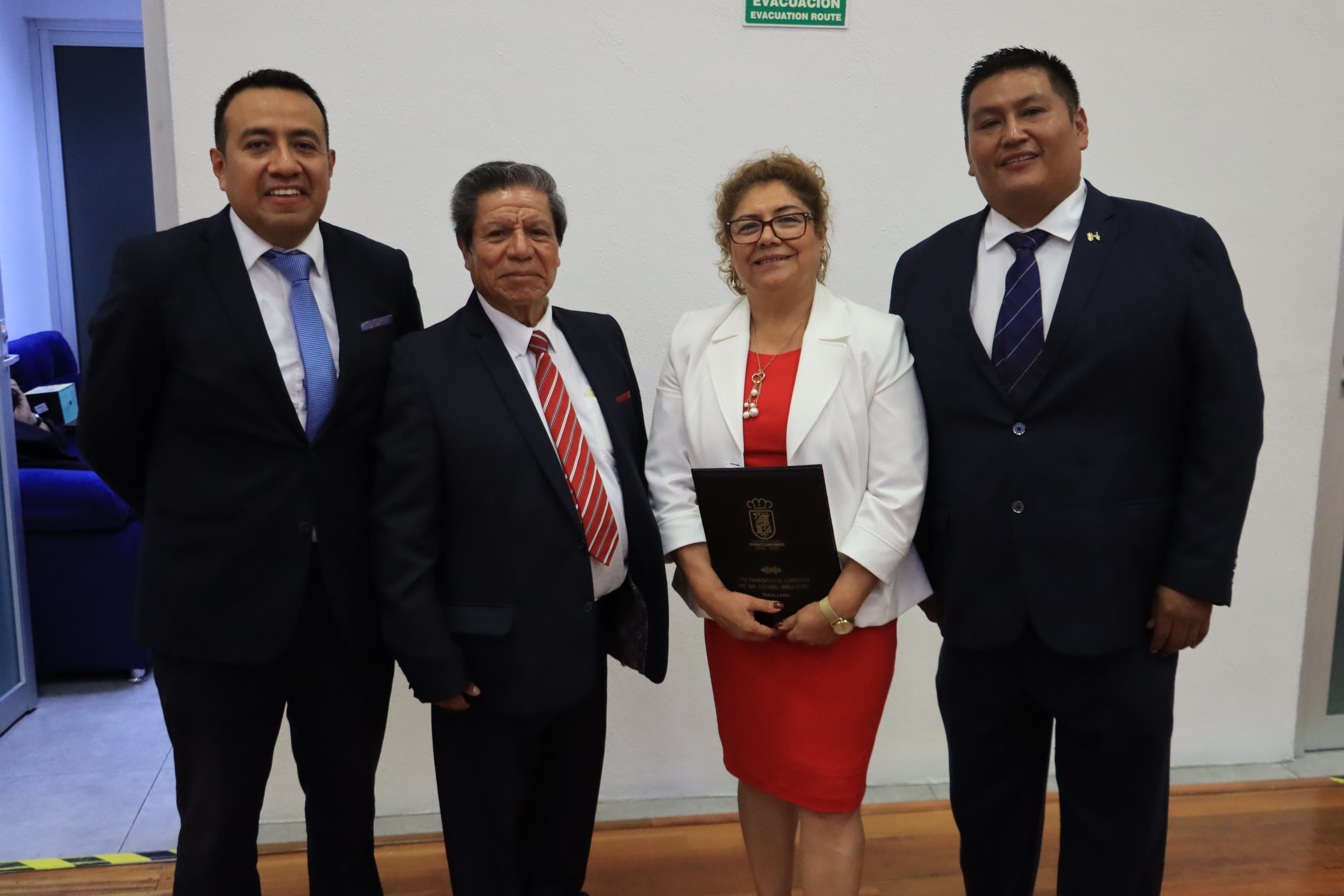 Comunicado oficial El SMDIF comprometido con impulsar la educación en Cuautlancingo: Tere Alfaro