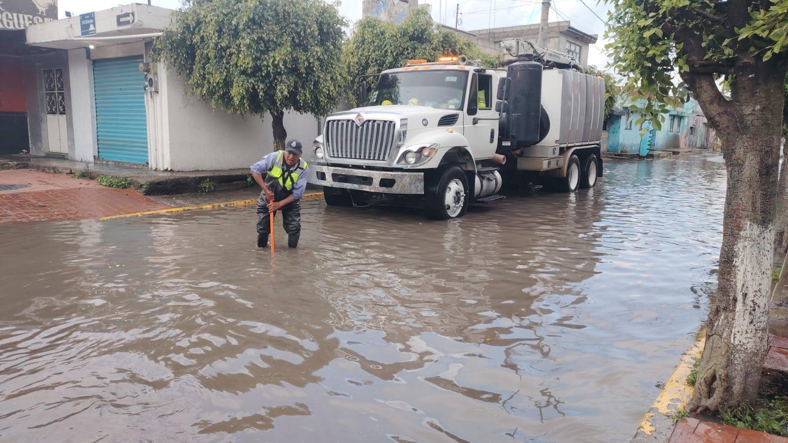 atiende contingencia lazaro cardenas sach 4