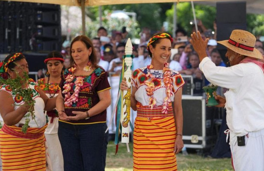 Foto: Cortesía Histórica entrega de recursos a pueblos indígenas y afromexicanos de Veracruz