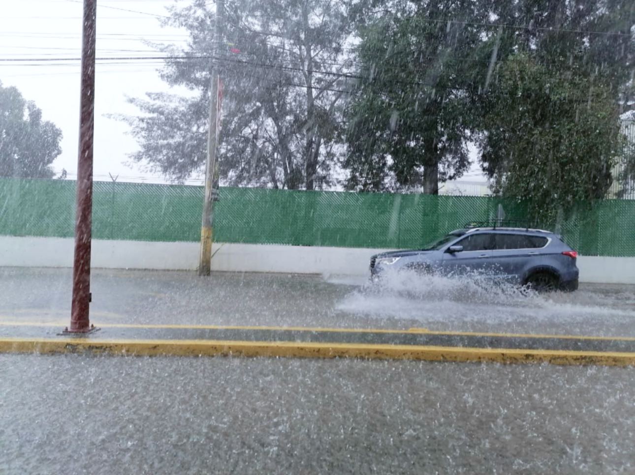 Por: Cortesía Lula Pineda Supervisan infraestructura escolar y zonas vulnerables tras lluvias en Cuautlancingo