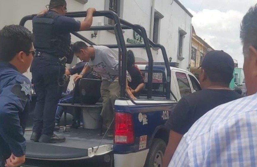 Foto: Cortesía Comando armado irrumpe en mercado de Cholula: hay 9 detenidos